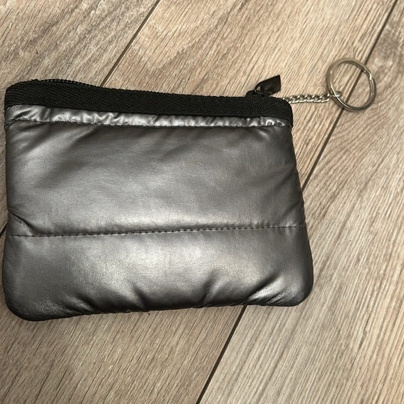 Haute Shore mini pouch -silver metallic, keyring, exterior/interior compartment - Picture 2 of 6
